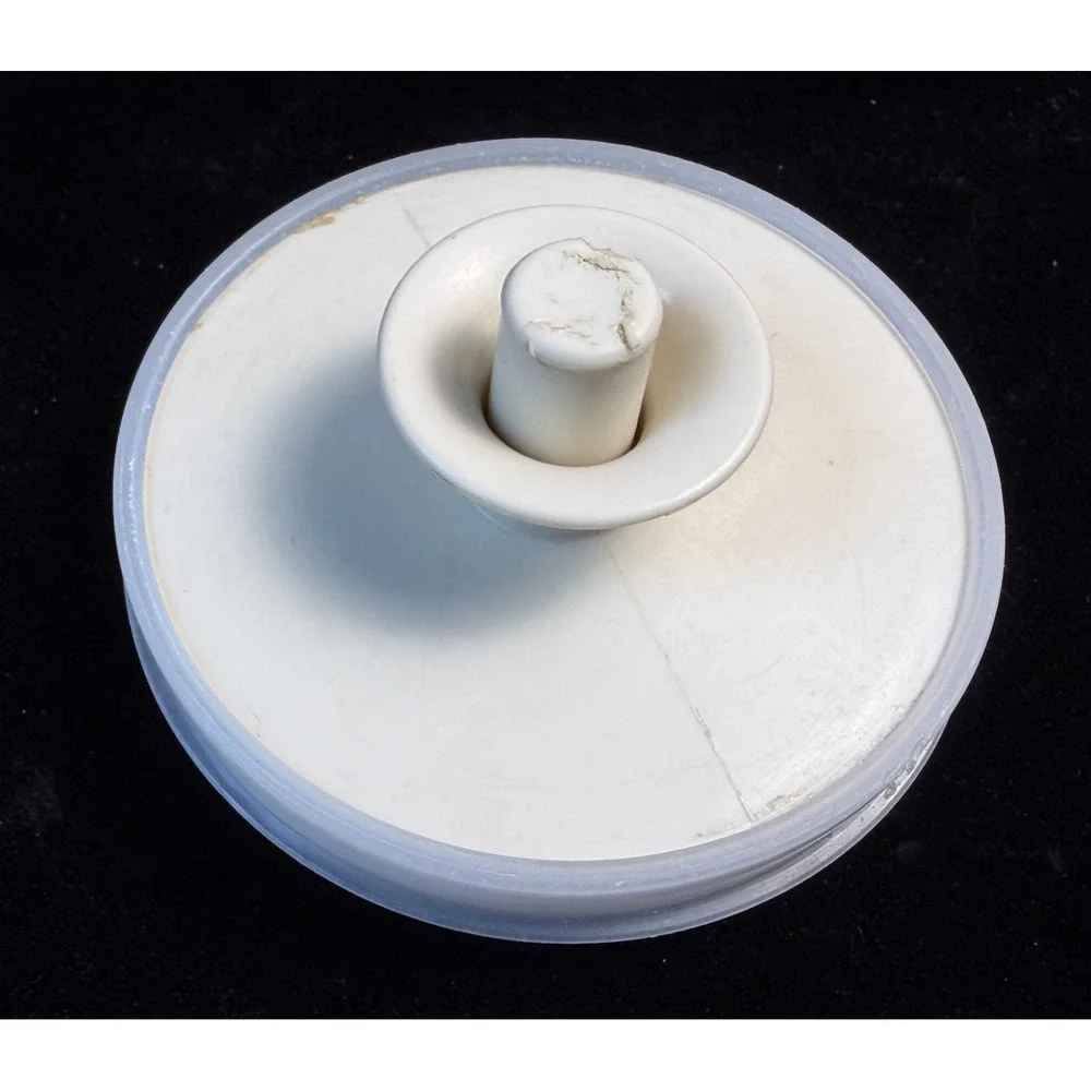 Vintage Tupperware Spaghetti Canister: Clear, 7 Cups, Cream Lid, 11.5